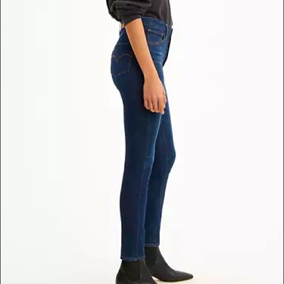 NWT Levi’s 721 High Rise Skinny Women’s Dark Wash Jeans - Picture 7 of 12